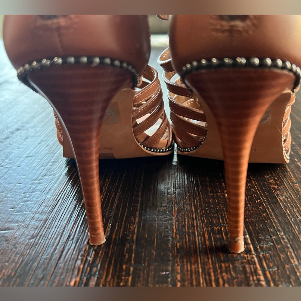 SOLD - Picture 4 of 14